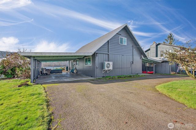 301 W Sunny Sands, Cathlamet, WA 98612