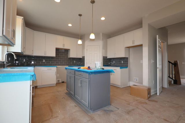 6473 White Star Drive, Powell, OH 43065