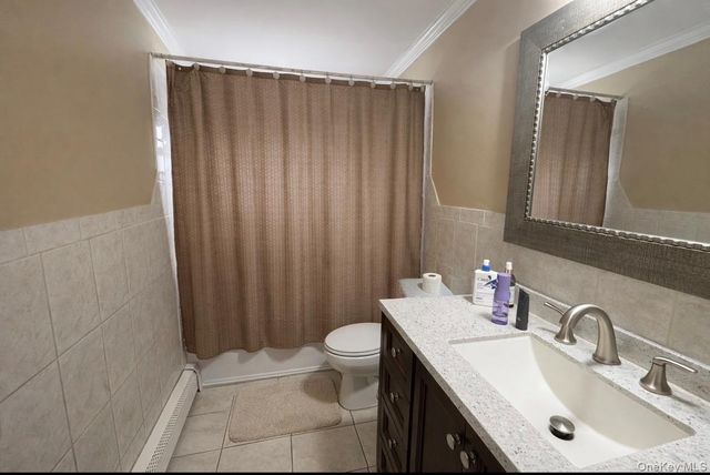 46 Anna Road, Bay Shore, NY 11706