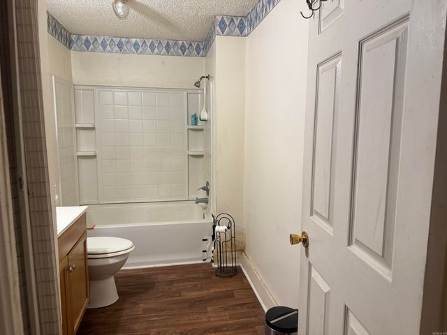 1303 S Bay Street, Pine Bluff, AR 71603