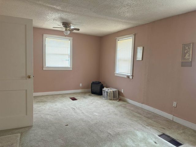 1303 S Bay Street, Pine Bluff, AR 71603