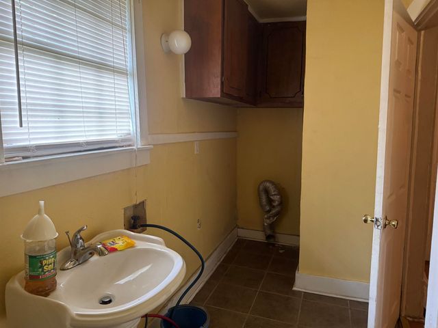 1303 S Bay Street, Pine Bluff, AR 71603