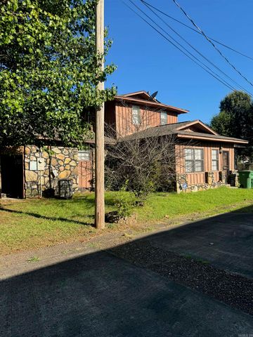 1303 S Bay Street, Pine Bluff, AR 71603