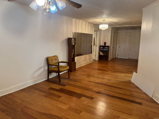 1303 S Bay Street, Pine Bluff, AR 71603