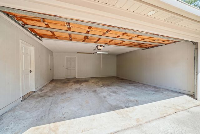7 WOODBRIDGE Drive, Conway, AR 72034
