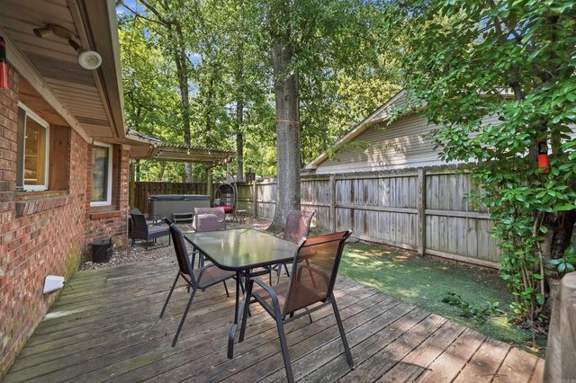 7 WOODBRIDGE Drive, Conway, AR 72034