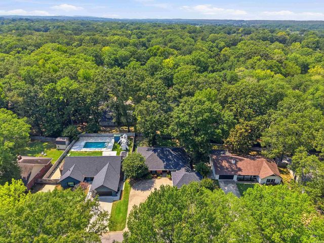 7 WOODBRIDGE Drive, Conway, AR 72034