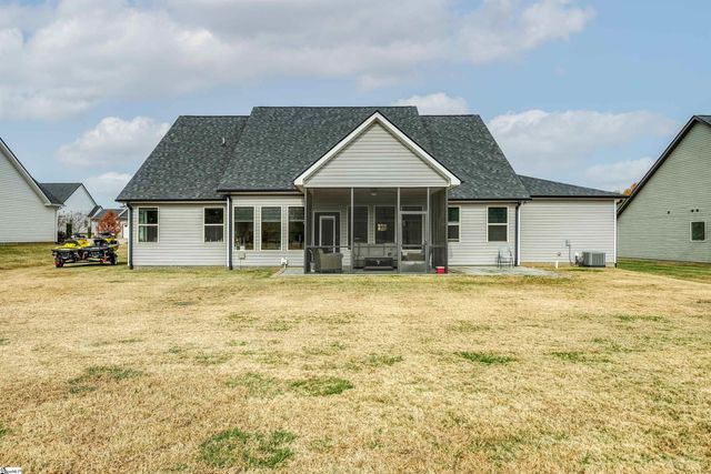 441 Josie Way, Boiling Springs, SC 29316