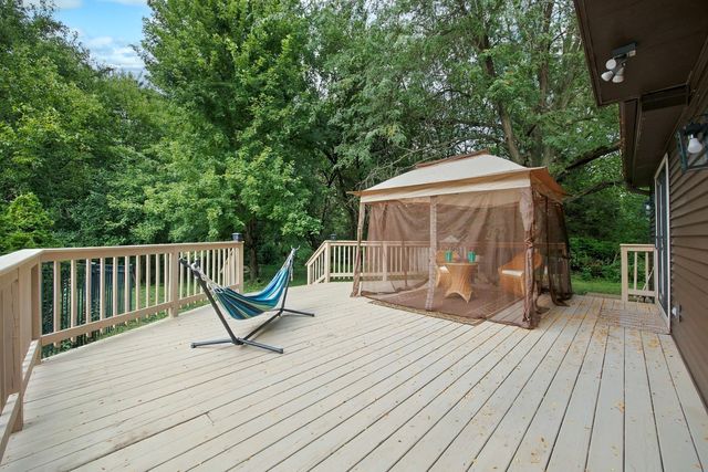505 Bernie Court, Naperville, IL 60565