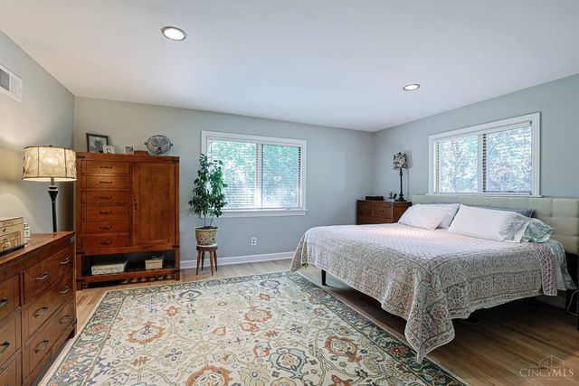228 Poage Farm Road, Wyoming, OH 45215