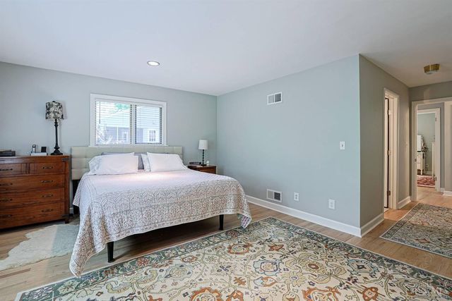 228 Poage Farm Road, Wyoming, OH 45215