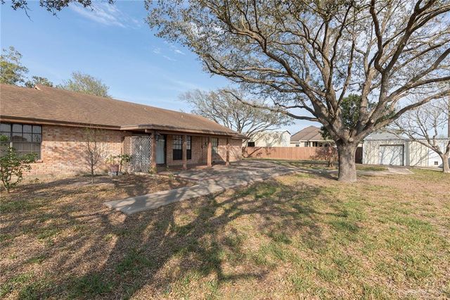 1520 Sevilla Boulevard, Edinburg, TX 78542