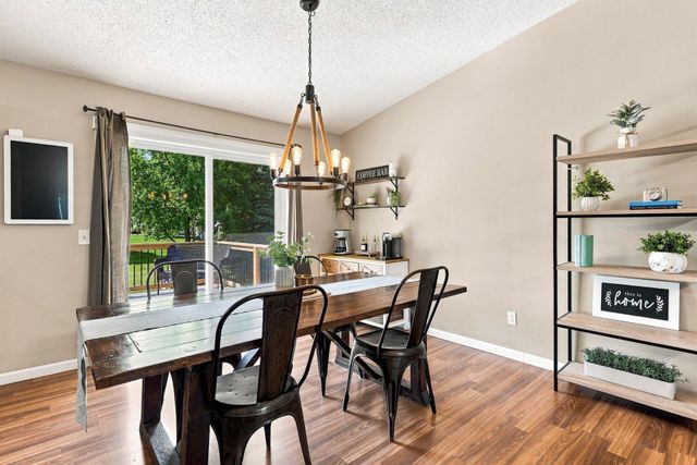 1467 Mallard Place, Waconia, MN 55387