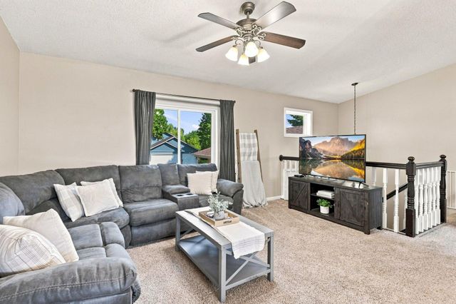 1467 Mallard Place, Waconia, MN 55387