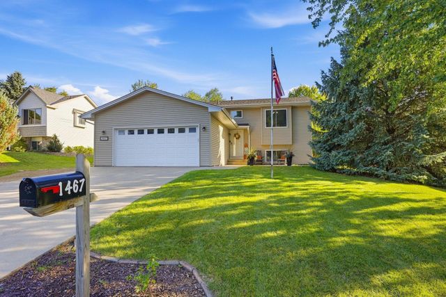 1467 Mallard Place, Waconia, MN 55387