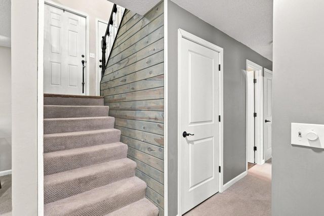 1467 Mallard Place, Waconia, MN 55387