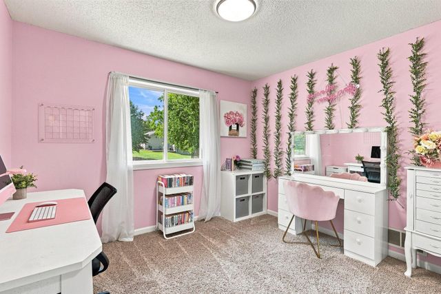 1467 Mallard Place, Waconia, MN 55387
