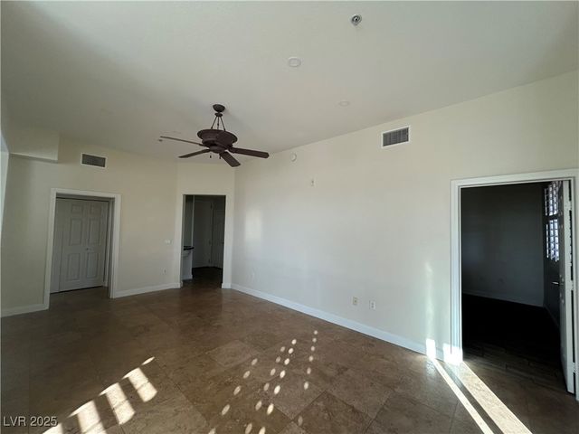 67 East Agate Avenue 203, Las Vegas, NV 89123