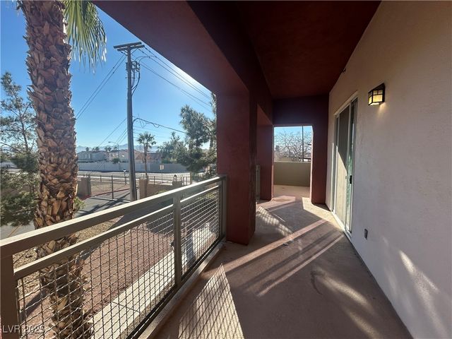67 East Agate Avenue 203, Las Vegas, NV 89123