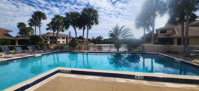 2229 PARKLAKE POINT G7, Venice, FL 34293