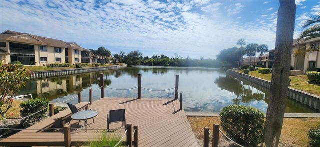 2229 PARKLAKE POINT G7, Venice, FL 34293