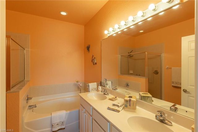 7755 Berkshire Pines DR, Naples, FL 34104