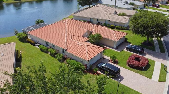 7755 Berkshire Pines DR, Naples, FL 34104