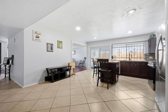 15722 Corsair Road, Houston, TX 77053