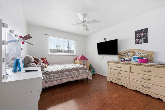 15722 Corsair Road, Houston, TX 77053