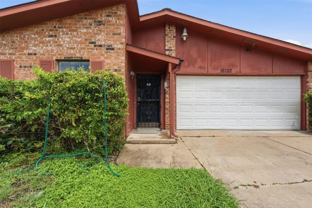 15722 Corsair Road, Houston, TX 77053