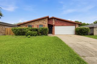 15722 Corsair Road, Houston, TX 77053
