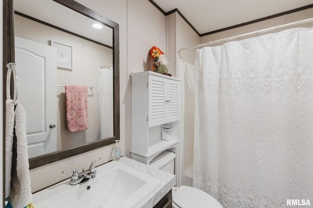 344 N Seba Street, Hurst, IL 62949