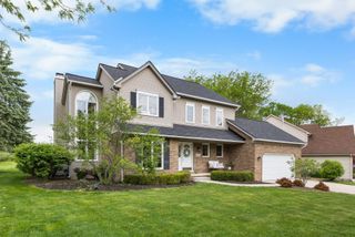 624 Woodhill Drive, Saline, MI 48176