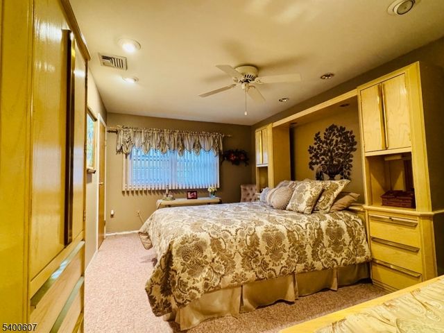 559 S Springfield Ave, Springfield Twp., NJ 07081