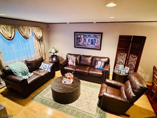 559 S Springfield Ave, Springfield Twp., NJ 07081