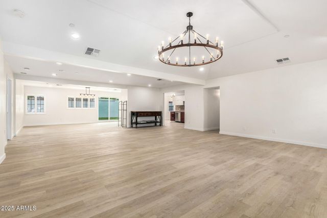 1606 W Keim Drive, Phoenix, AZ 85015