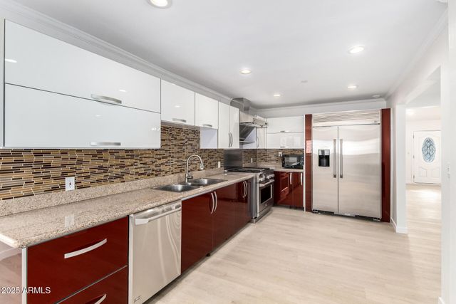 1606 W Keim Drive, Phoenix, AZ 85015