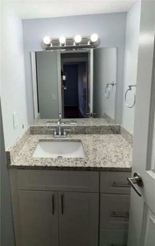 1816 Ashborough Road SE E, Marietta, GA 30067