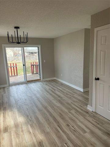 621 SE 9th Street, Des Moines, IA 50309