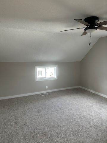 621 SE 9th Street, Des Moines, IA 50309