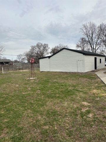 621 SE 9th Street, Des Moines, IA 50309