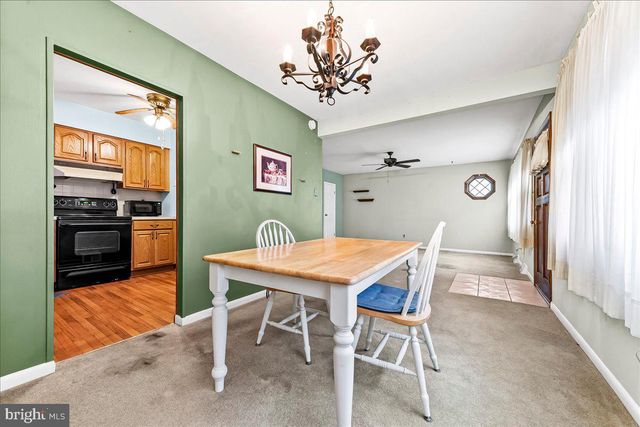 327 ASHLAND AVE, Secane, PA 19018