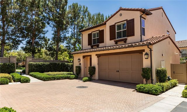 37 Larkfield, Irvine, CA 92620
