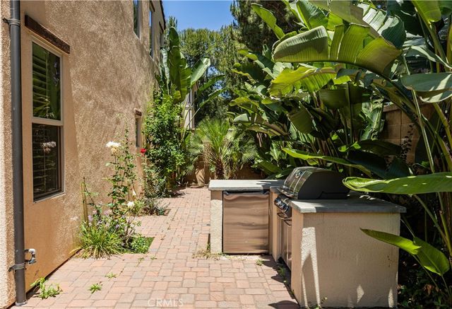 37 Larkfield, Irvine, CA 92620