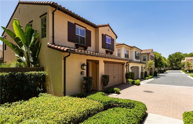 37 Larkfield, Irvine, CA 92620