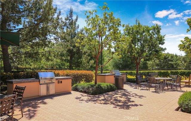 37 Larkfield, Irvine, CA 92620