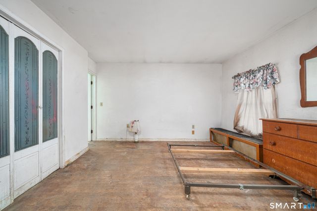 32 Lincoln Street, Cromwell, CT 06416