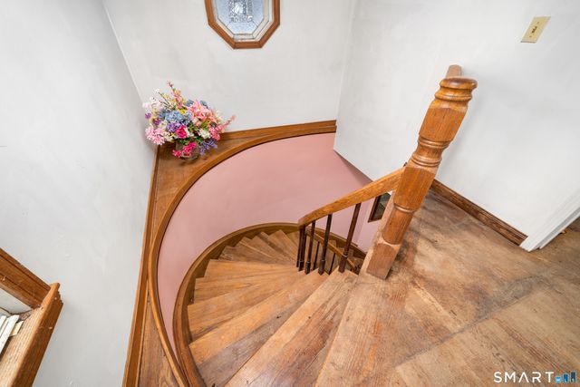 32 Lincoln Street, Cromwell, CT 06416