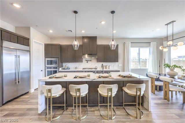 7916 Arial Bay, North Las Vegas, NV 89084
