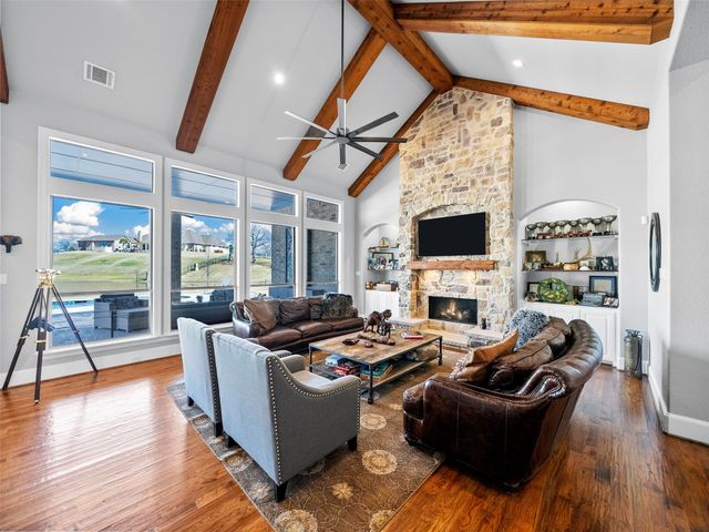 2170 Forest Hill Drive, Cross Roads, TX 76227